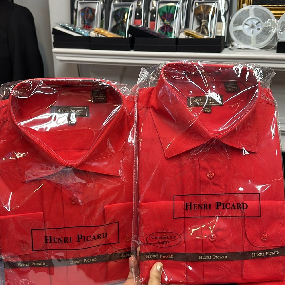 Red Men’s Dress Shirt tie set included with Barrell Cuff & Convertible Cufflinks